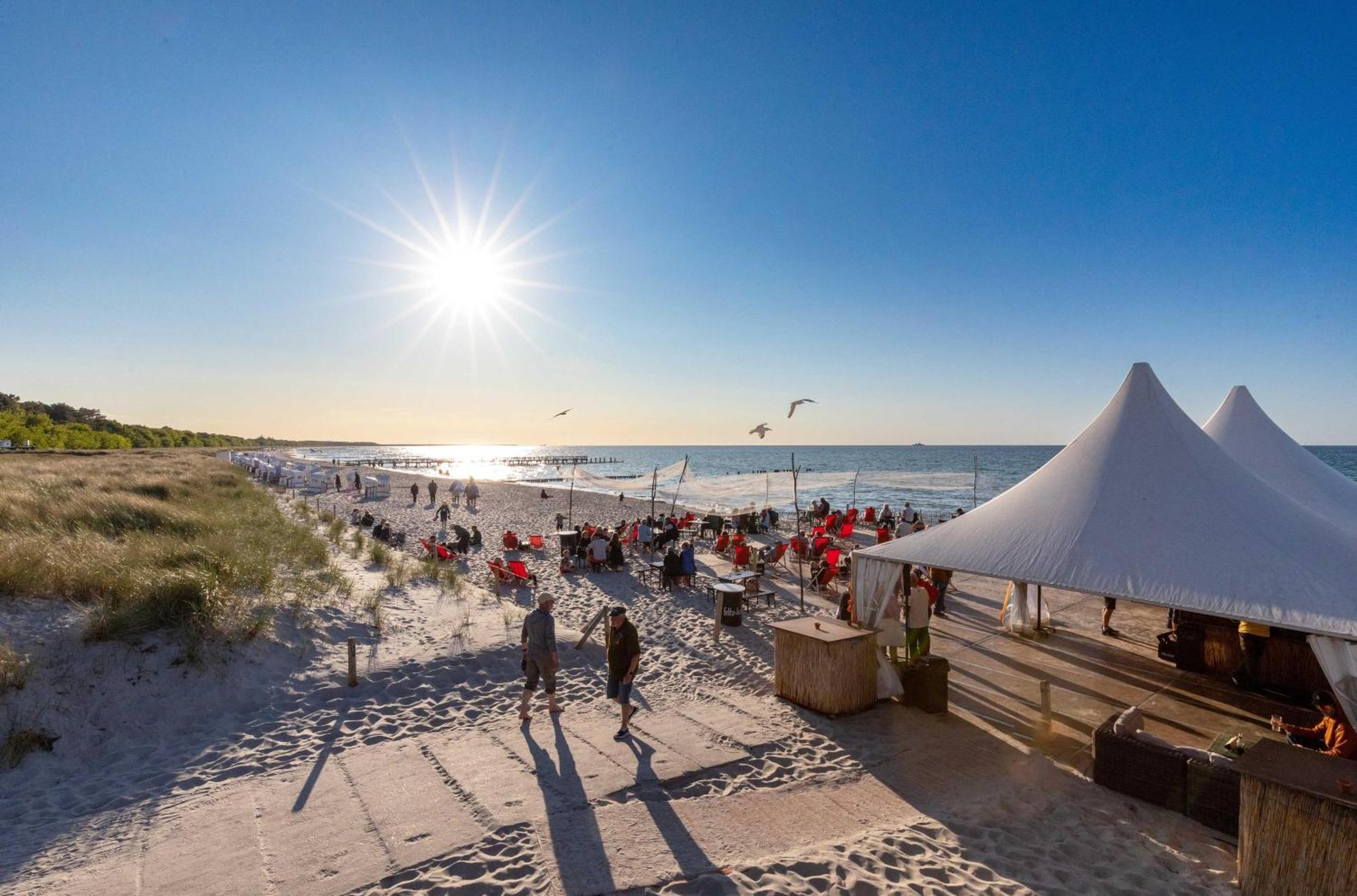 Leuchtturm An Der Seebruecke Zingst Zewnętrze zdjęcie