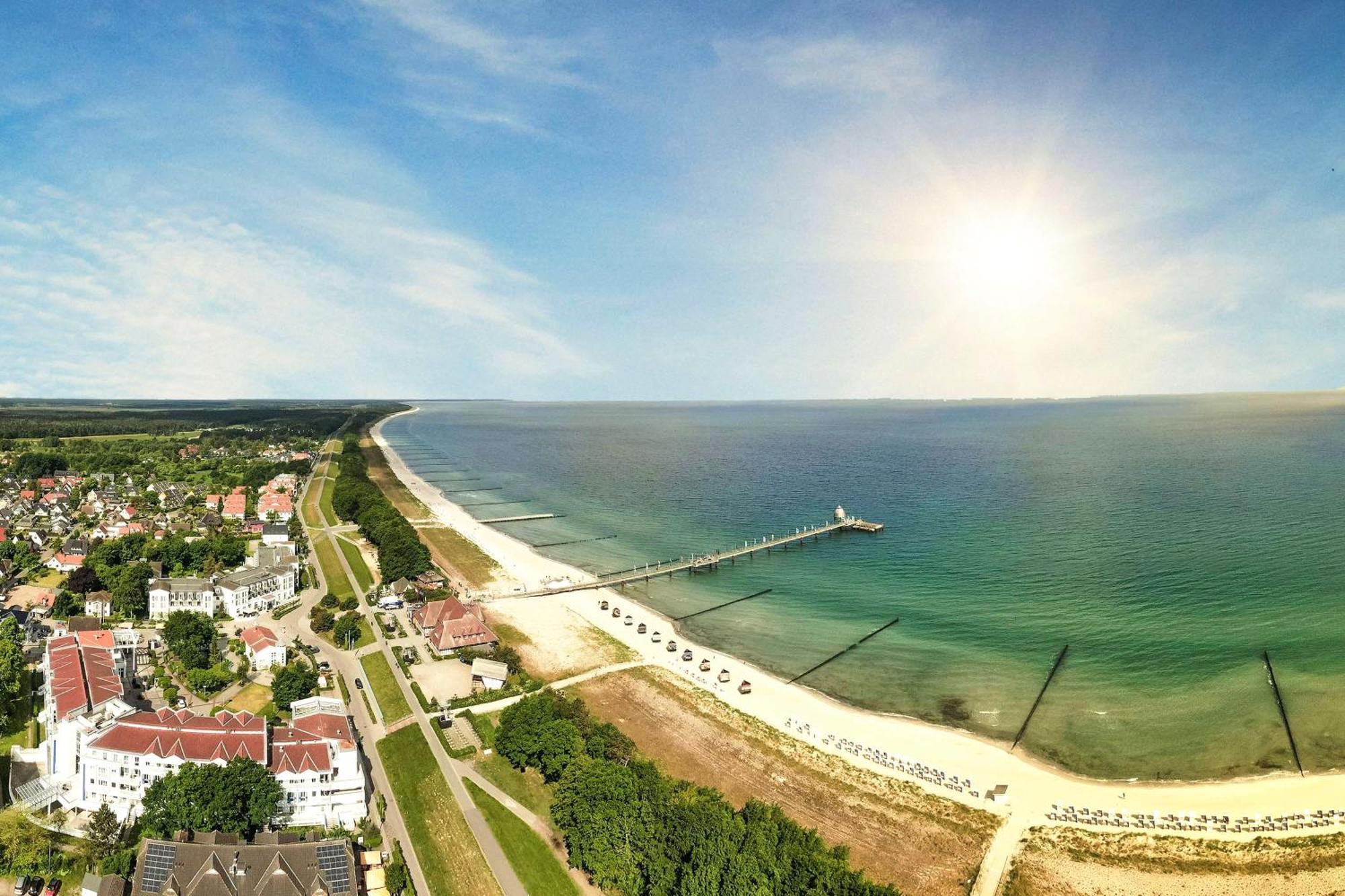 Leuchtturm An Der Seebruecke Zingst Zewnętrze zdjęcie